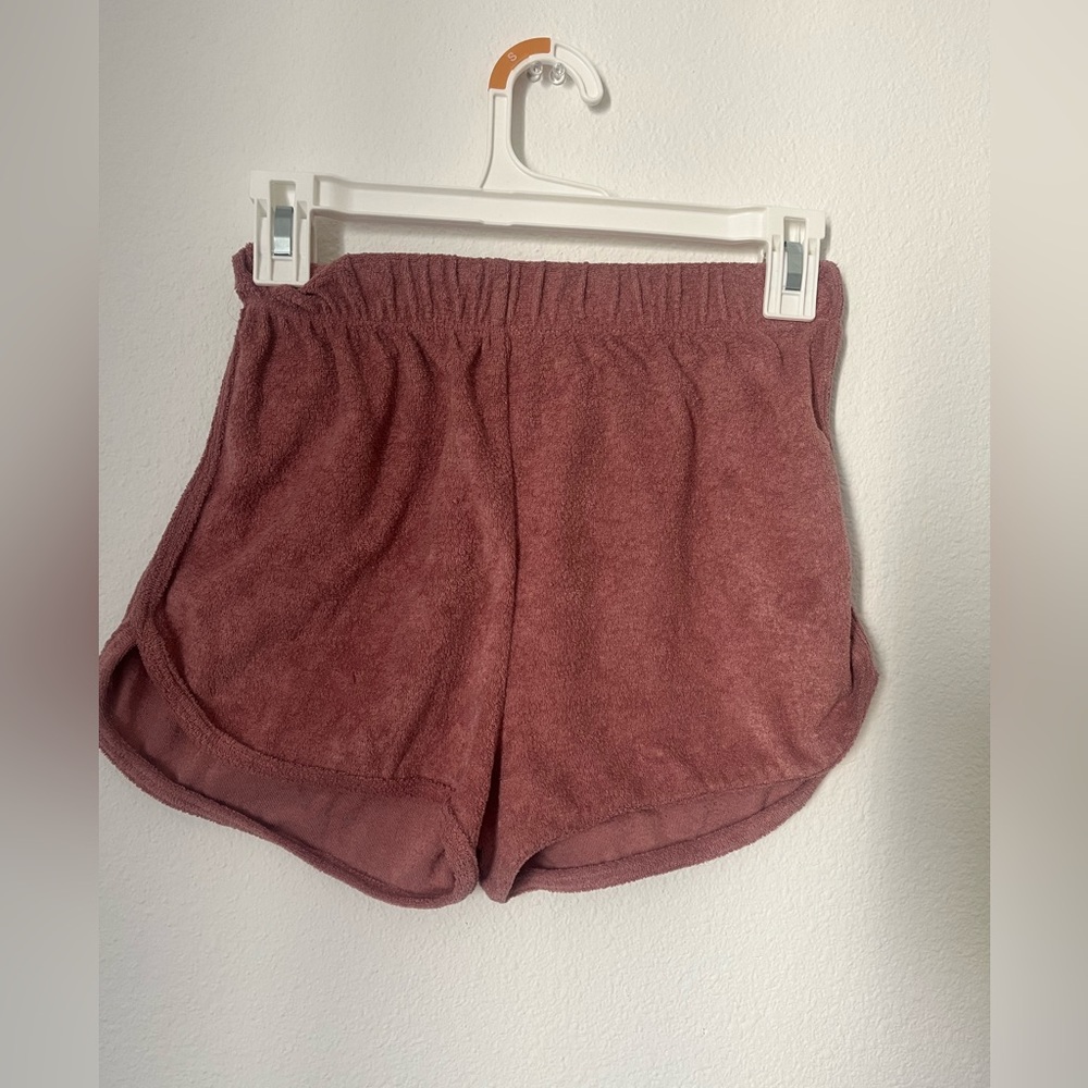 4 Shorts - Picture 2 of 4